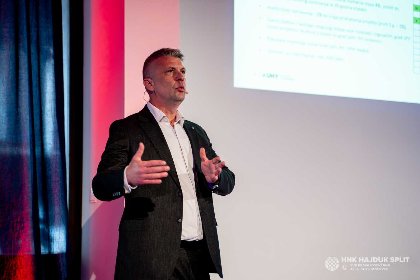 Na Poljudu prezentirana studija izvodljivosti "Nogomenti stadion i kamp u Splitu".